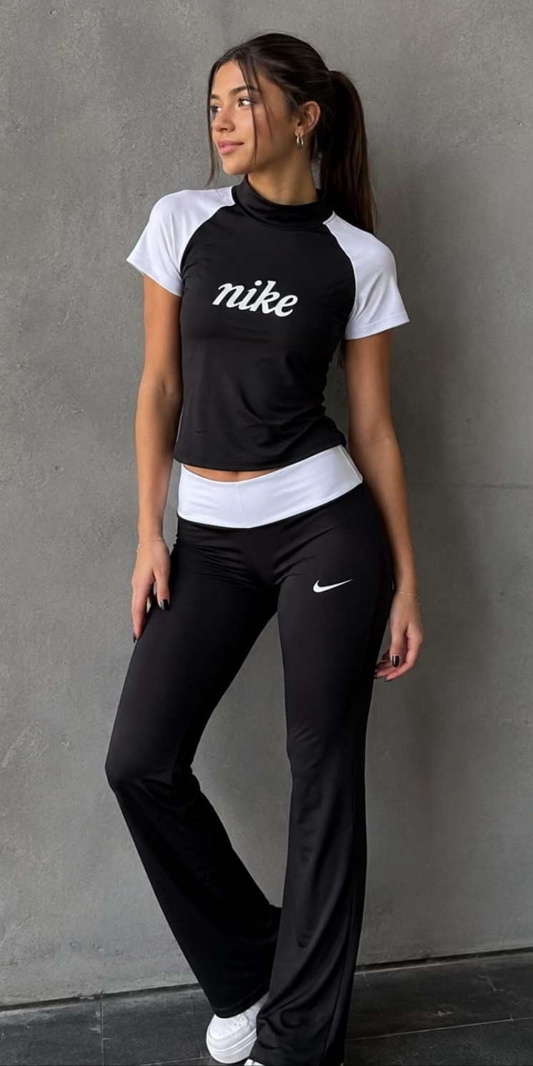 Conjunto Nike Dama Lycra 40 - Imagen 2
