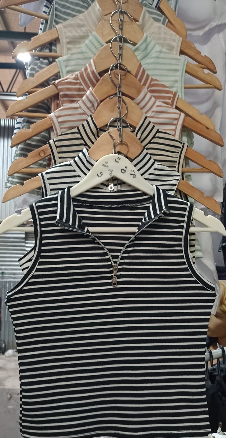 Musculosa Rayada C/medio Cierre - Imagen 3