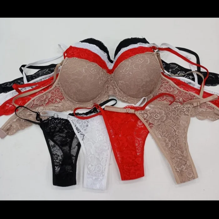 Conjunto Armando de Encaje