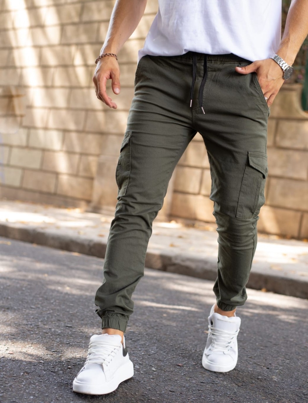 Joggers Cargo con Puño - Imagen 2