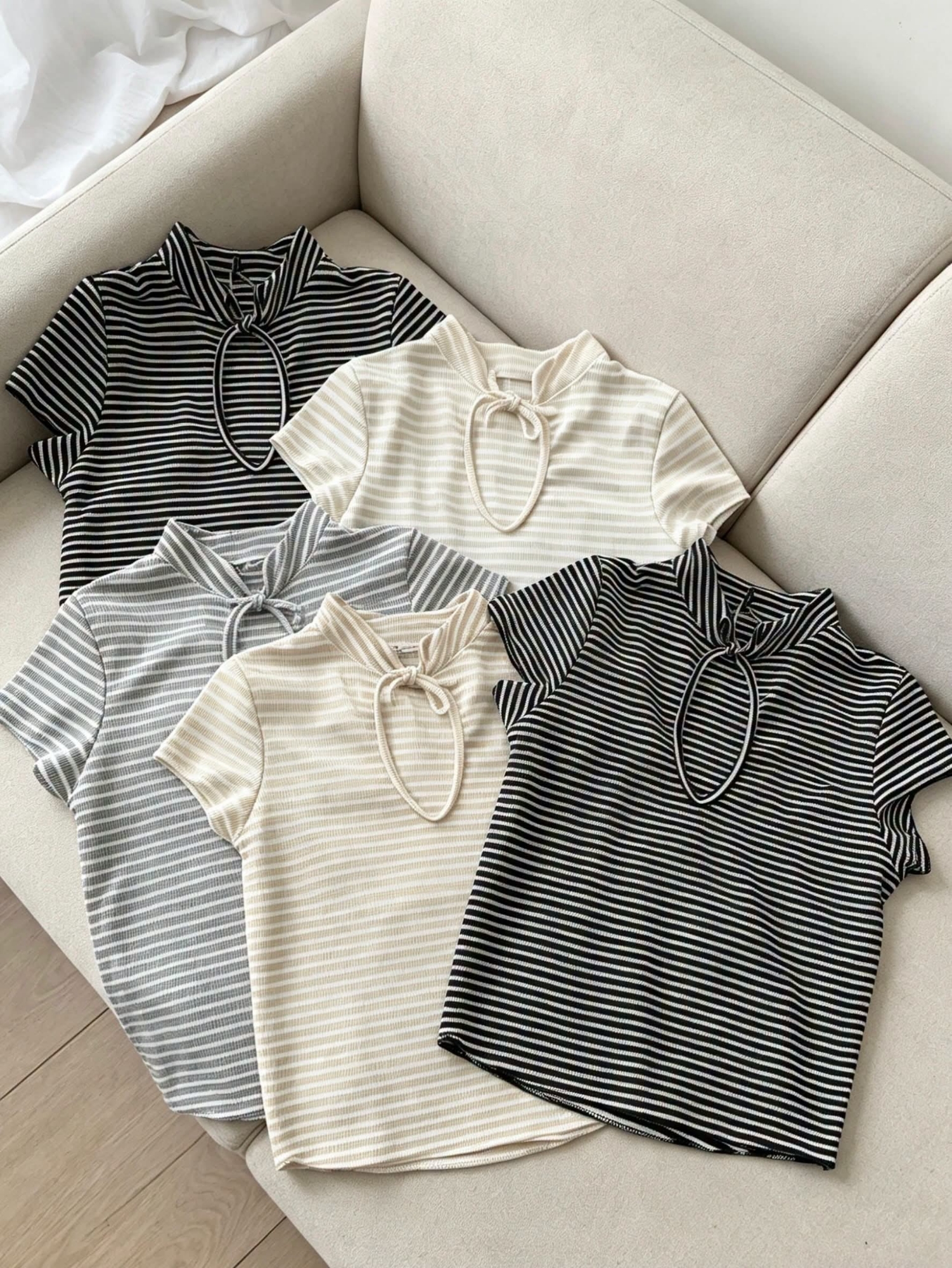 Remera Rayada Estilo Asiático - Imagen 3