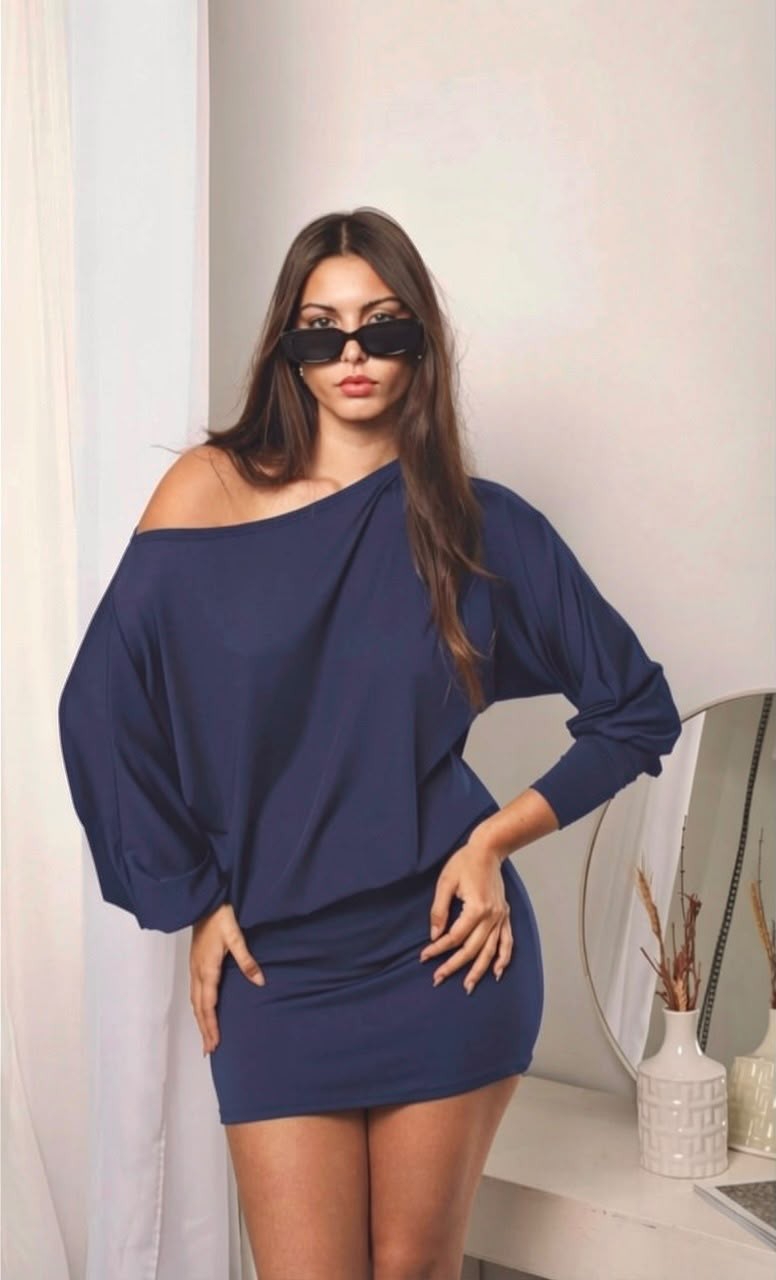 Vestido Corto Manga Murciélago - Imagen 3