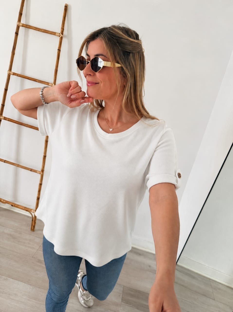Remera  con Botón de Wafle - Imagen 3