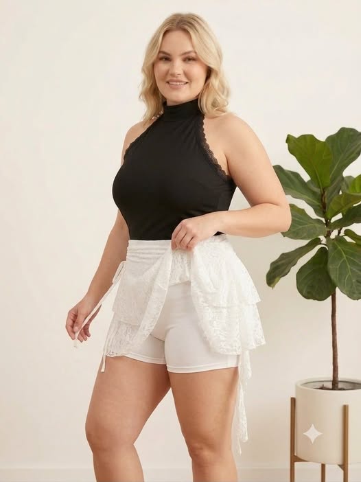Mini con Short, Frunce, 2 Volados y 2 Voladitos - 758808159_2426615014495881_608469925722480710_n.jpg