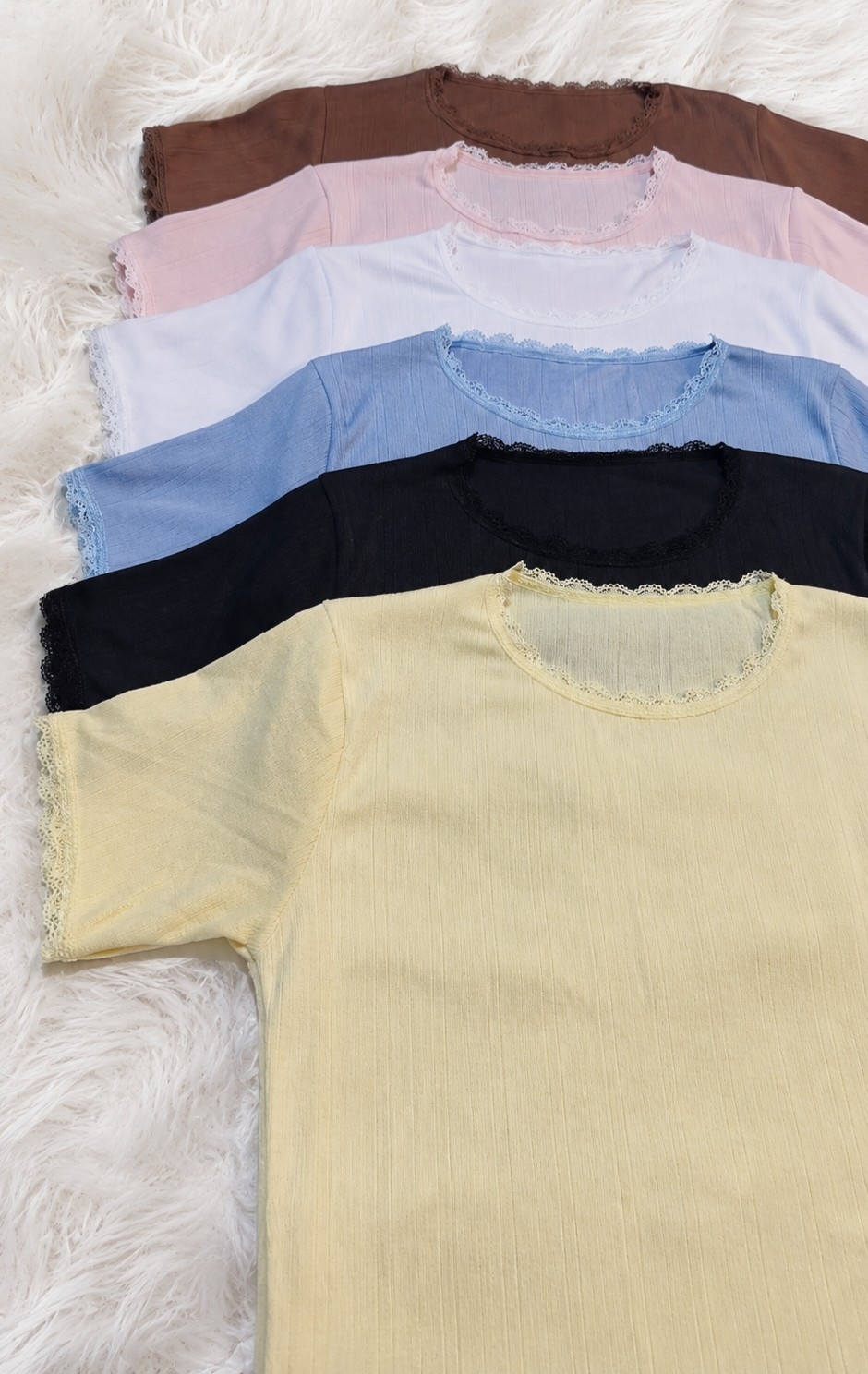 Camiseta con Puntilla - Imagen 2