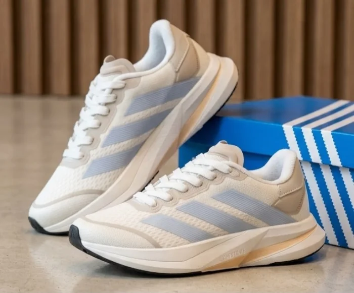 Deportivas Gris Celeste Detalle Amarillo