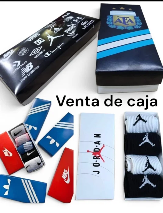 Cajas para Medias, Mínimo 3 Docenas