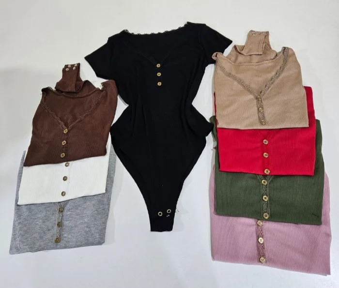 Body Puntilla Botón