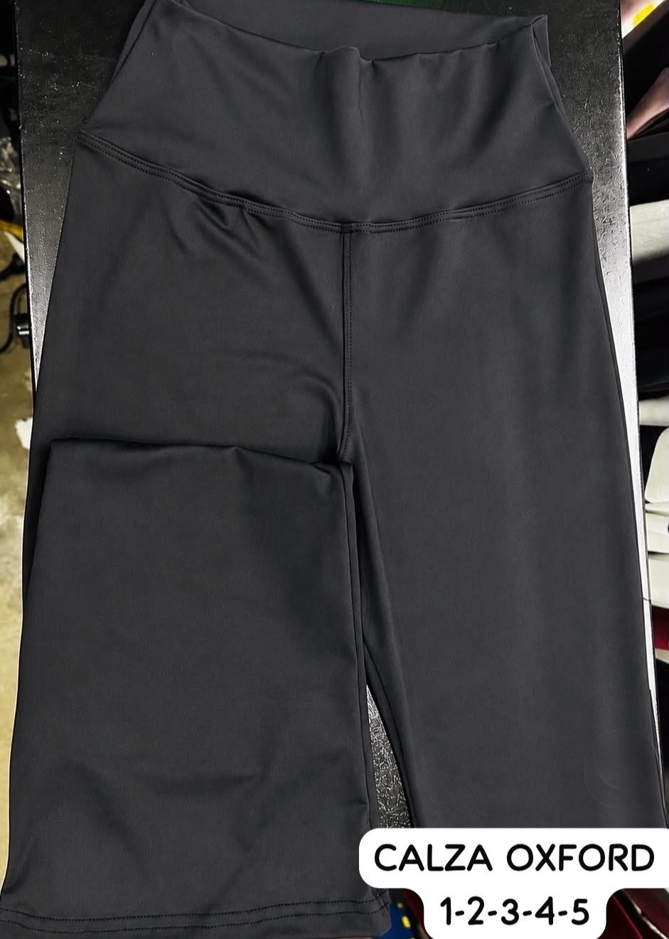 Oxford Lycra 40 - 2067b4b9-6b30-4730-8d4c-d9e106c58fc7.jpeg