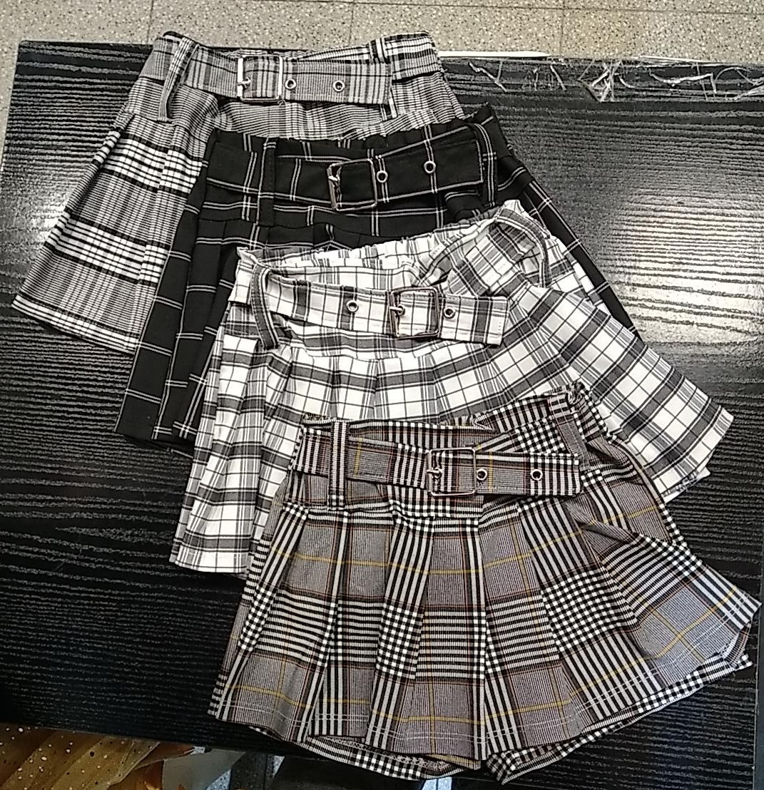 Short Pollera Chiara - Imagen 3