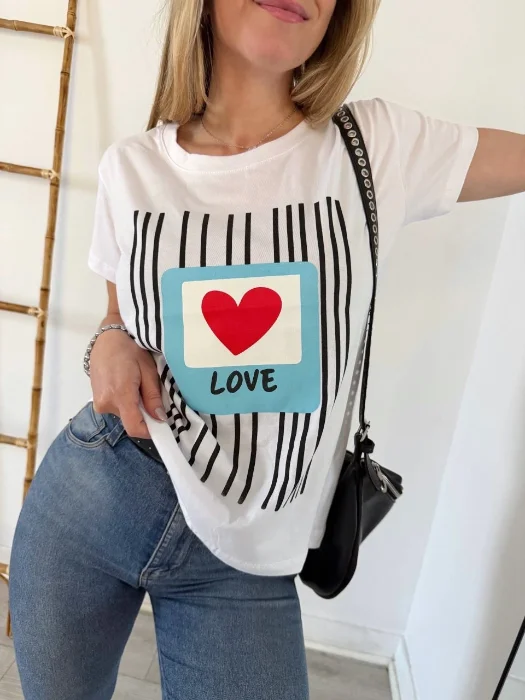 Remera Love