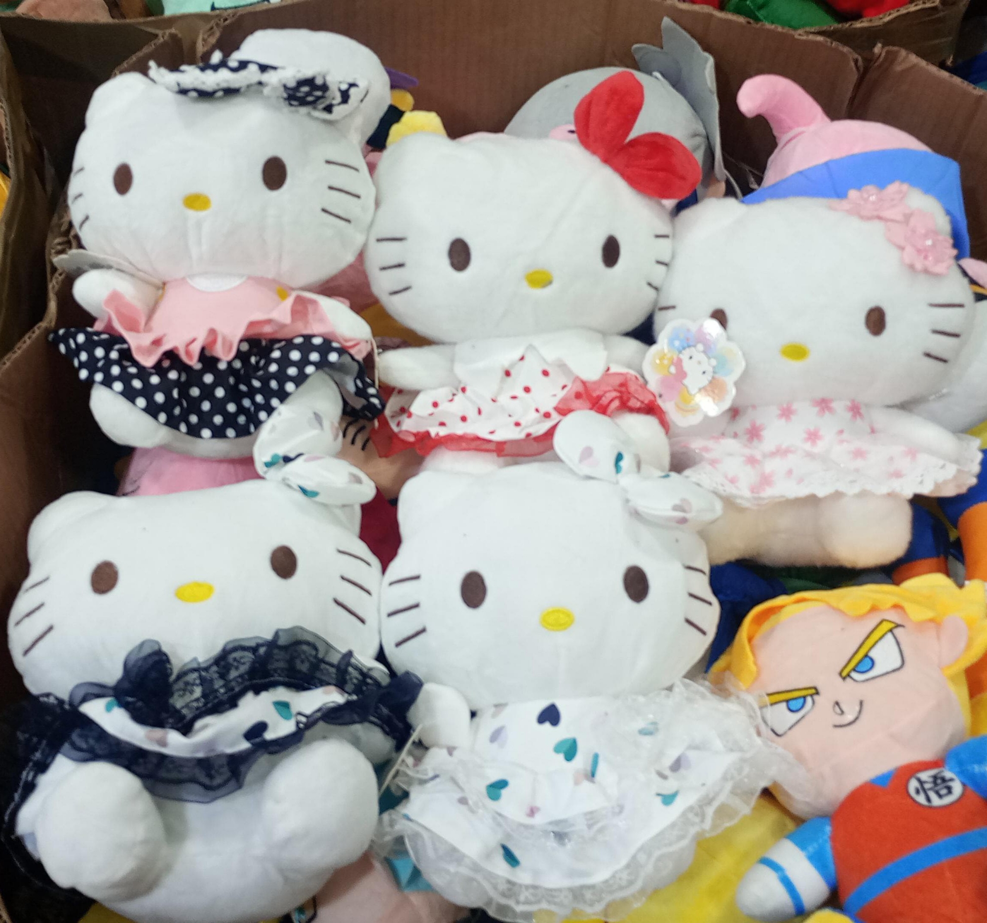 Peluches Hello Kitty - Imagen 3