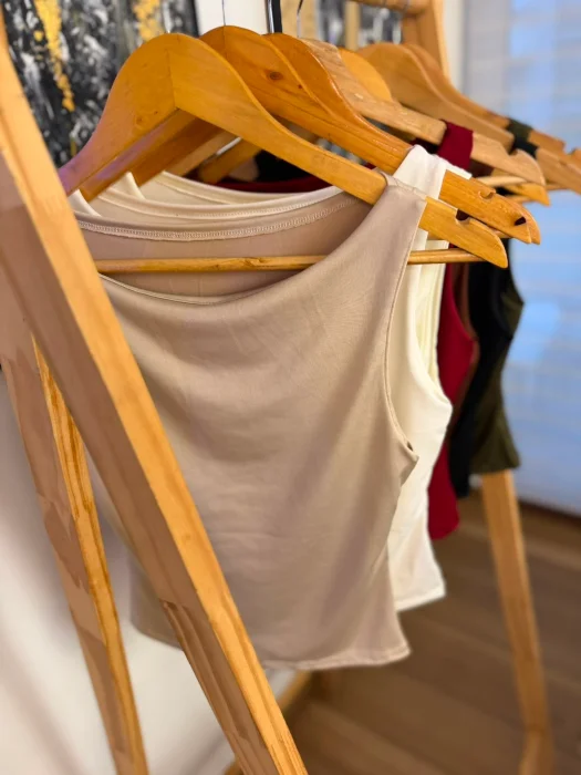 Musculosa de Microfibra Fer