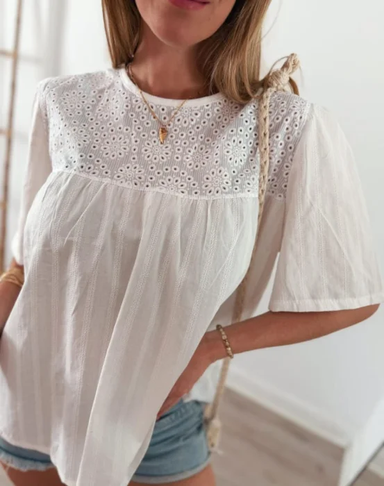 Blusa de Lino con Broferi