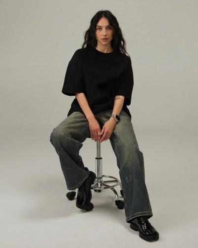 Remera Basica Negra Oversize