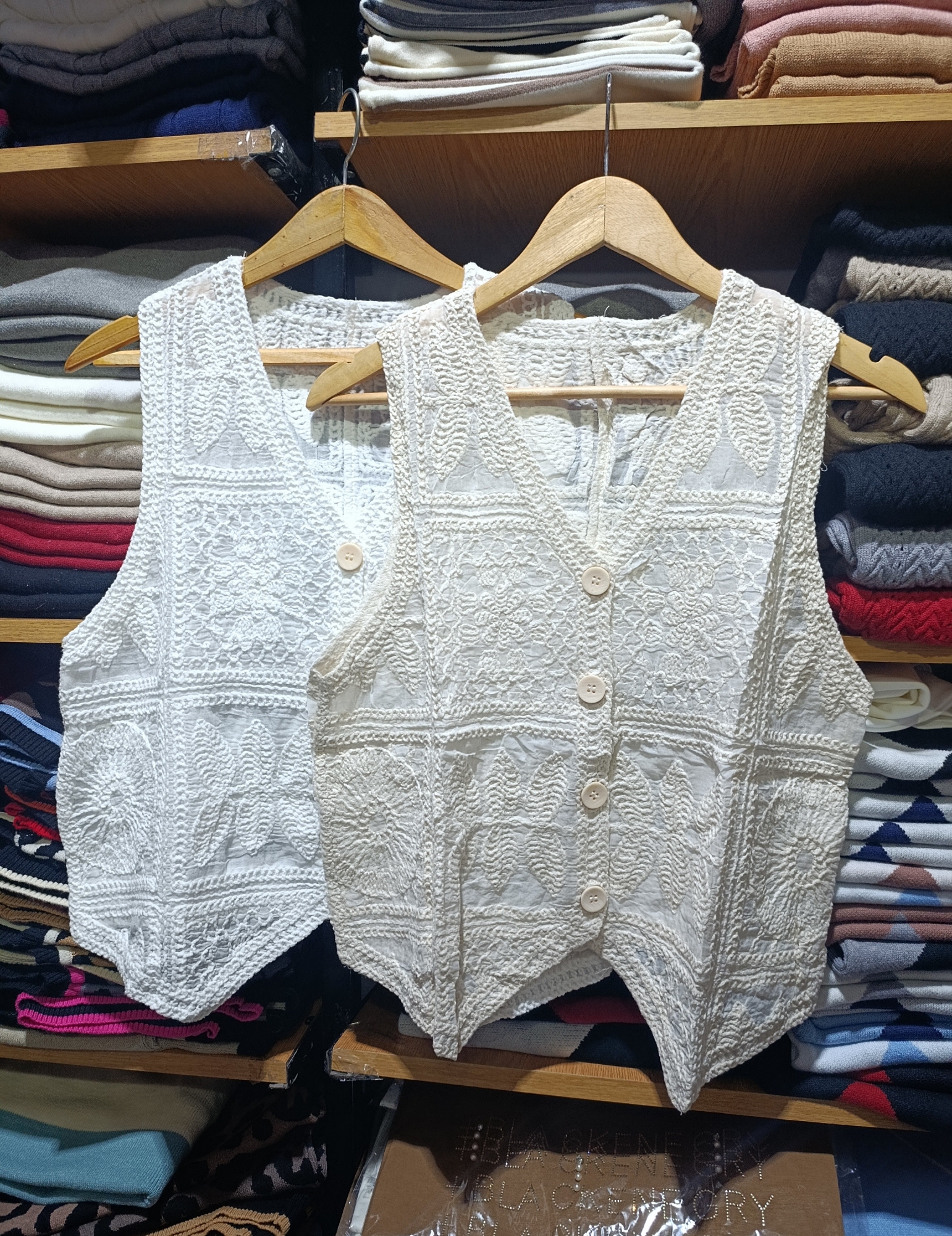 Chaleco Brodery Importado L - Imagen 3