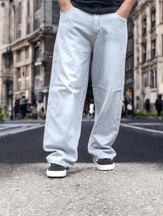 Baggy  . Gris Focalizado