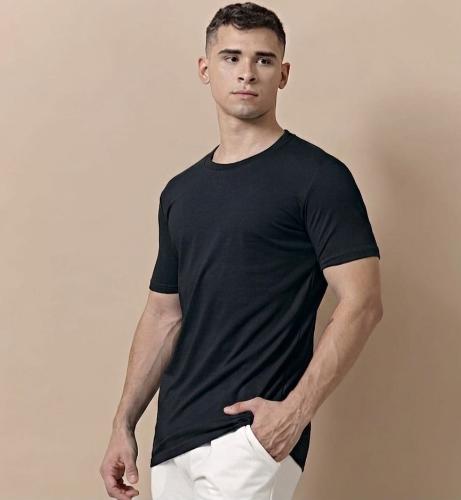 Remera Clásica Slim - Algodón Peinado