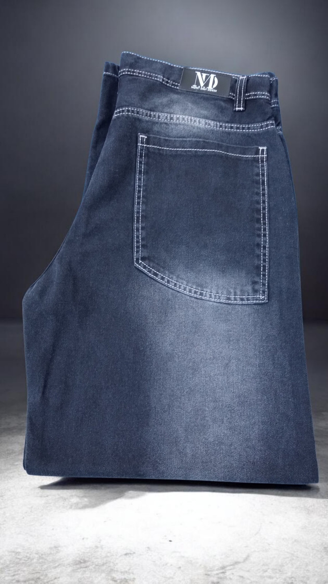 Baggy Rec. Negro Focalizado con Bigotes - Imagen 3