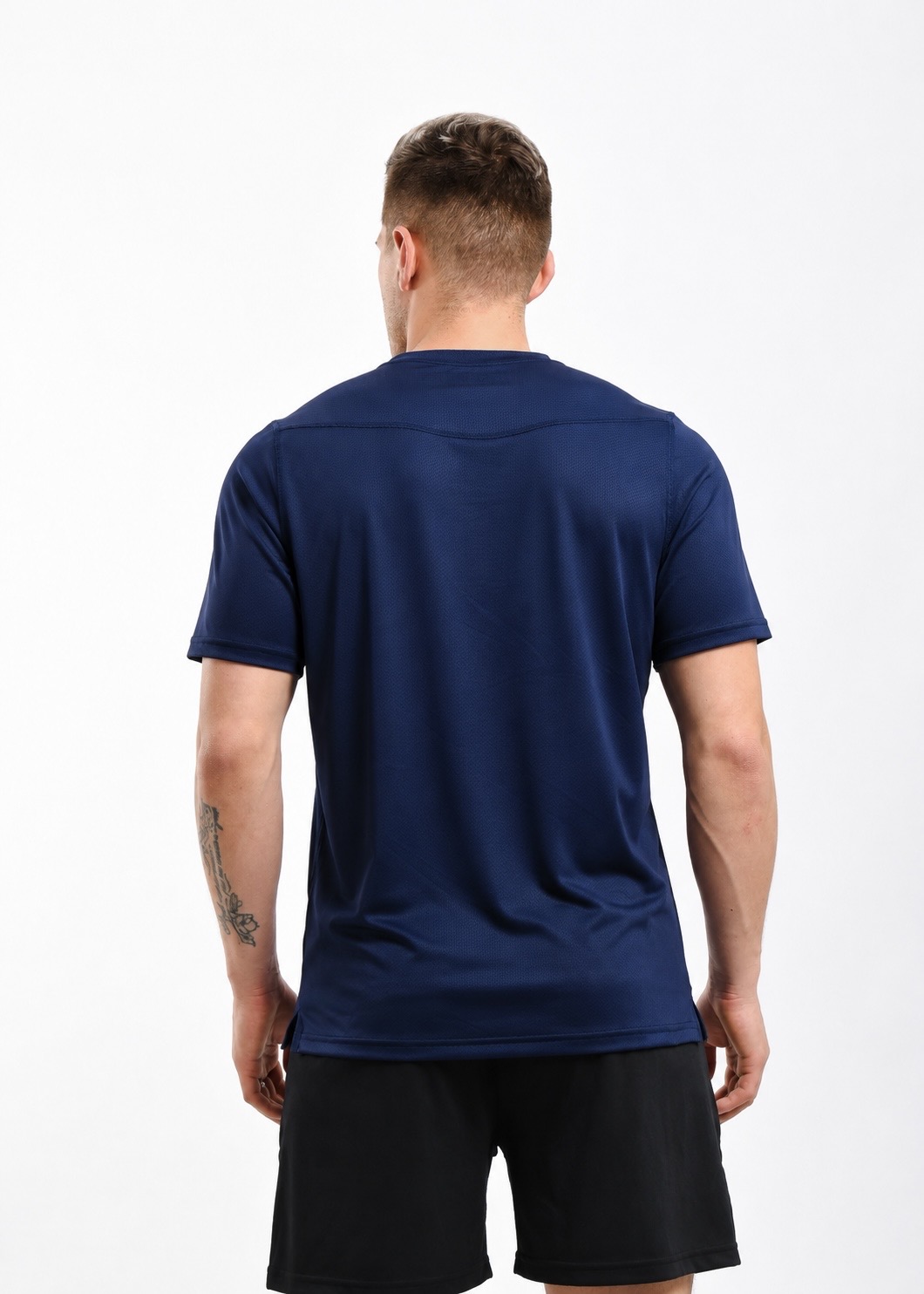 Remera Deportiva - 60A0A103-CBB4-4512-A517-E66BDB8809EC.jpeg
