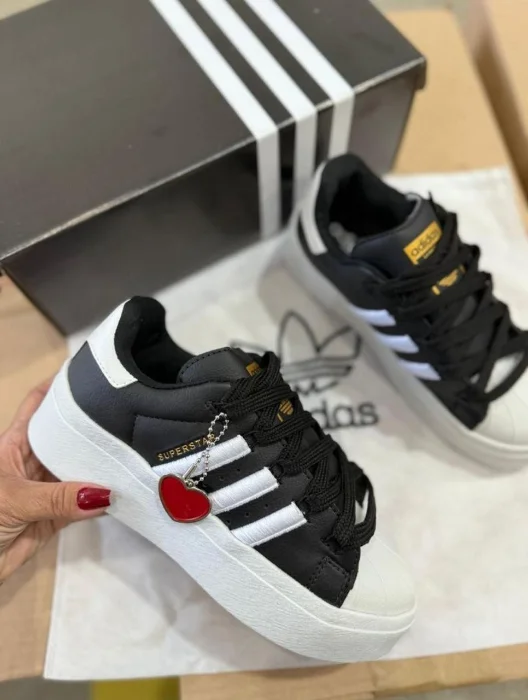 Superstar Altas