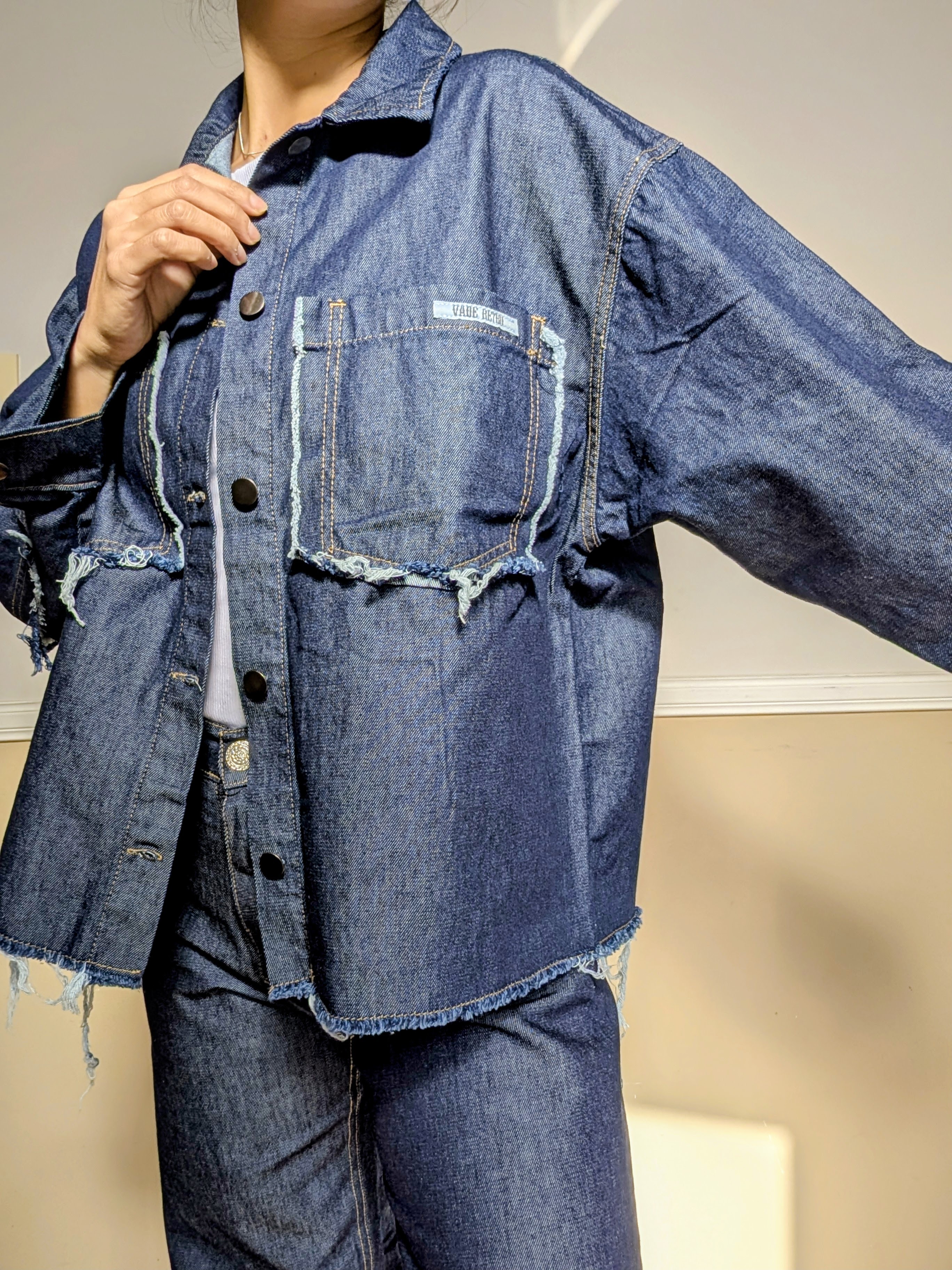 Camisaco Oversize de Jean Azul Estático - PXL_20260723_172506948.MP~2.jpg