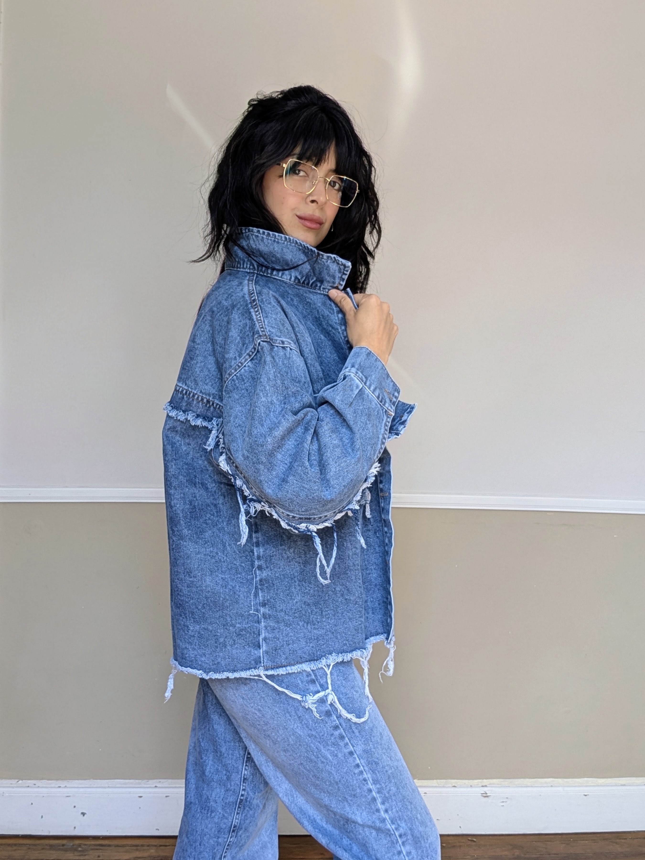 Camisaco Oversize de Jean Azul Nevado - PXL_20260924_145338744.MP~2.jpg