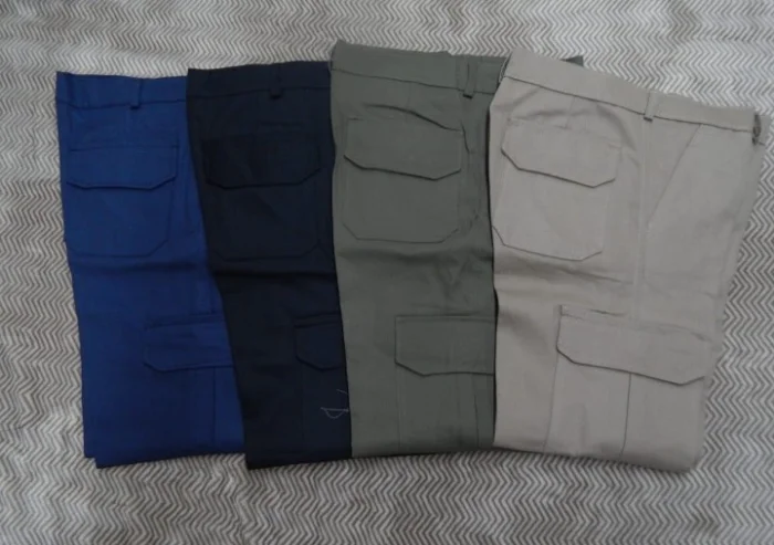 Pantalón Cargo Triple Costura Grafa