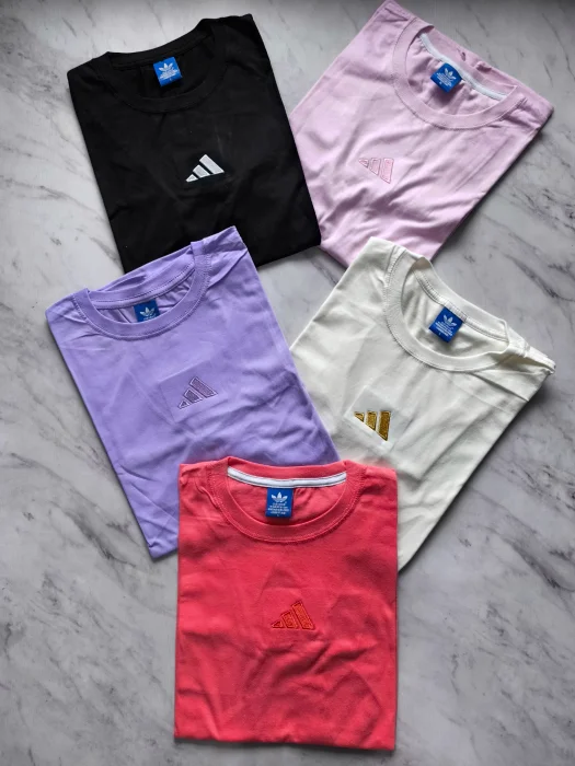 Remera Oversize Logo Bordado