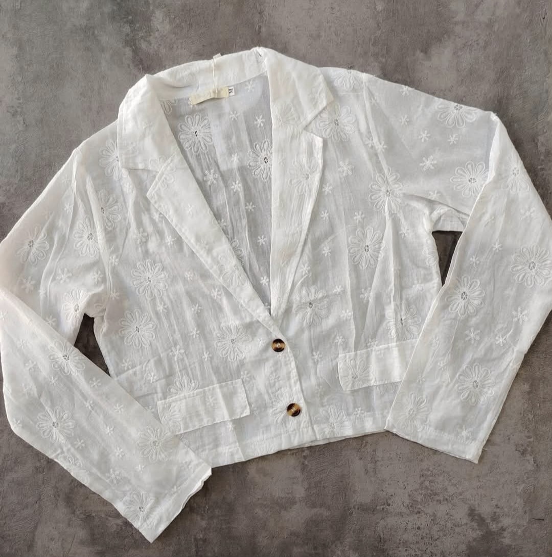 Blazer Brodery - Screenshot_20260807_005715_Facebook.jpg