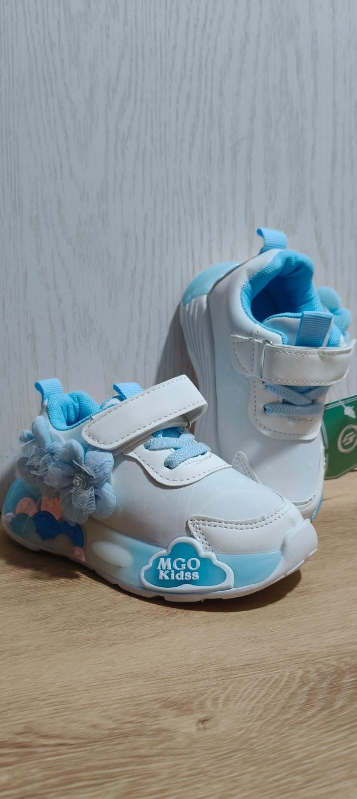 Zapatillas Importada de Niño 20 - Imagen 3