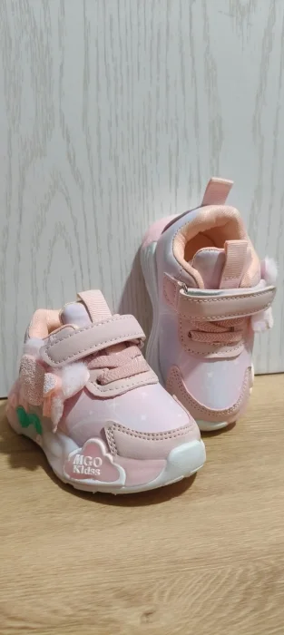 Zapatillas Importada de Niña con Luz