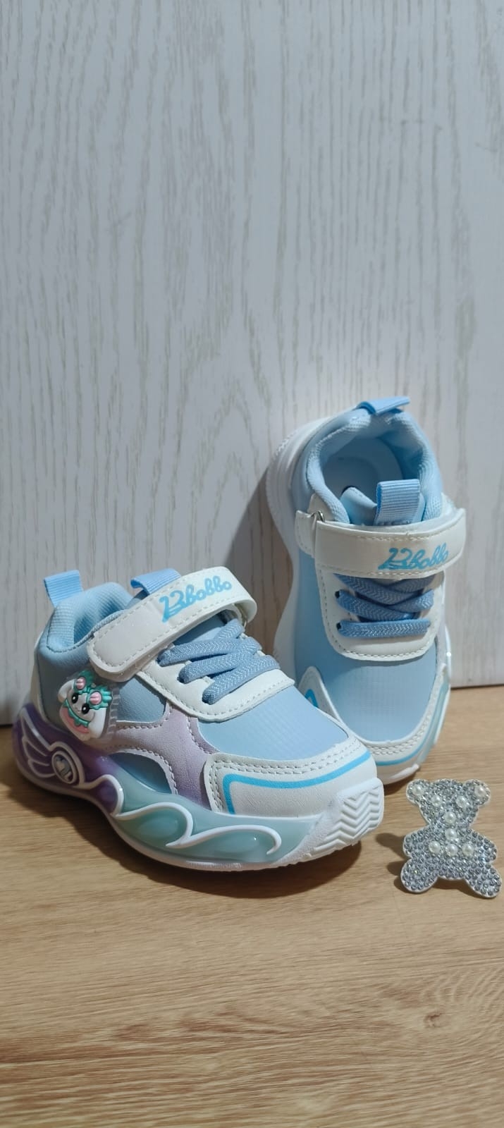 Zapatillas Importada de Niña - Imagen 3