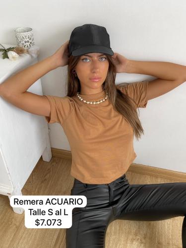 Remera Acuario Talle S a L
