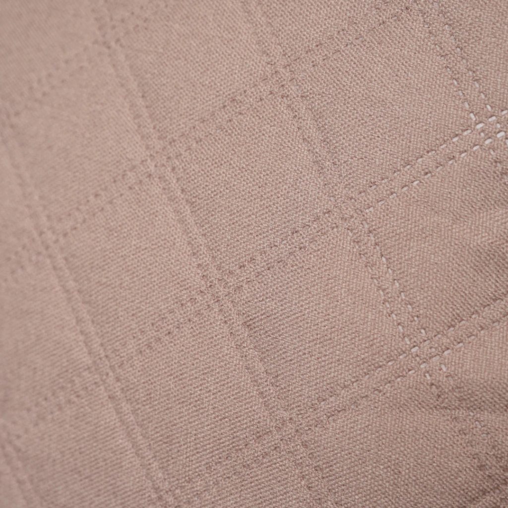 Funda Almohadón  50x50 Brisa Visón Símil Lino Matelaseada Premium - 3(1).jpg