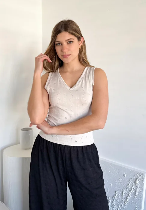 Musculosa de Broderie