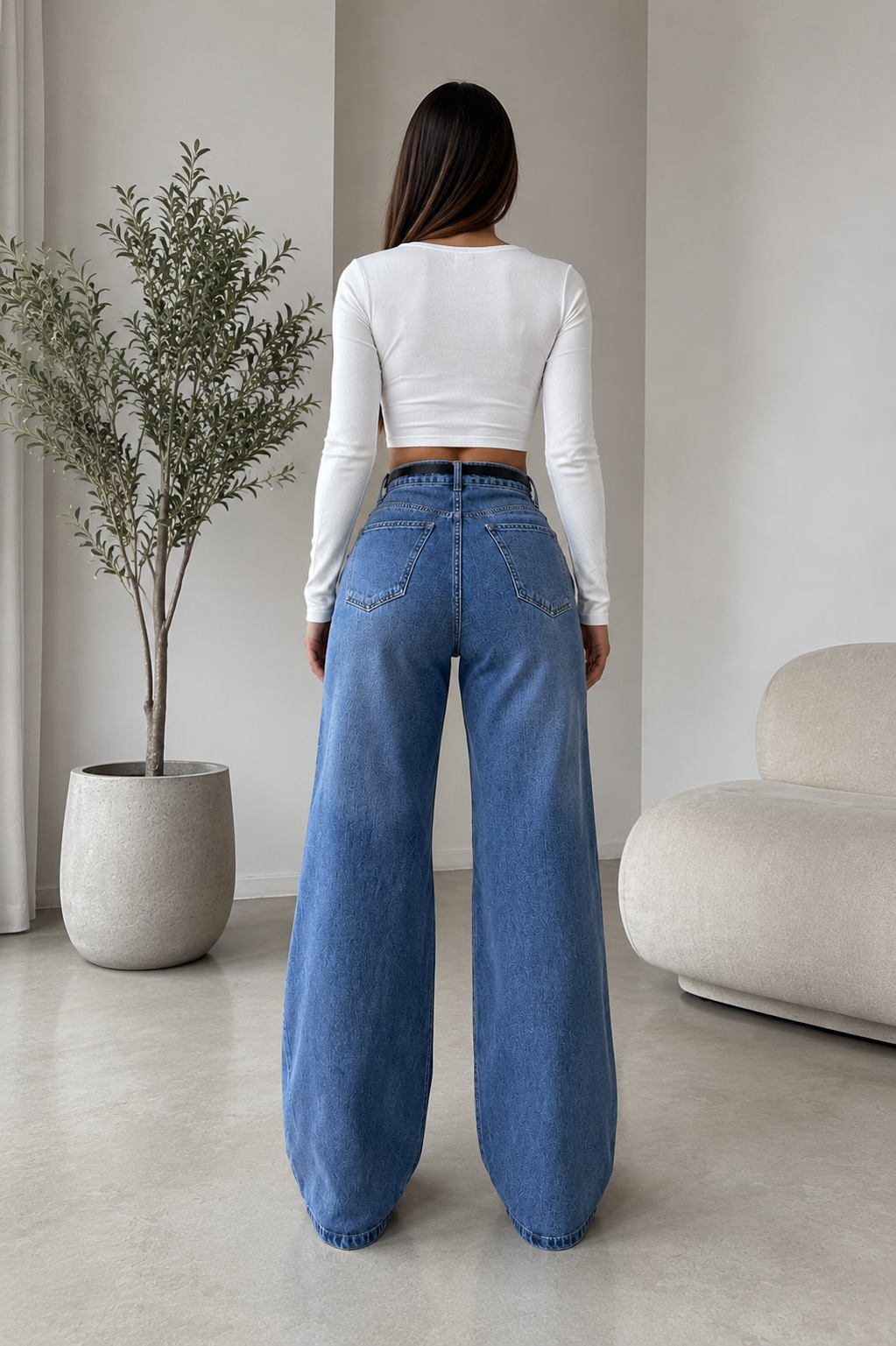 Wide Leg con Cinto con Tachas Celeste - 0893DB02-E7E4-44B8-84AD-DF2A02EABAEF.png