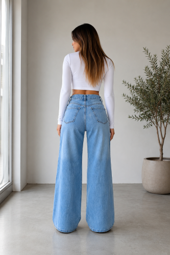 Wide Leg Celeste con Regulador Rígido Tiro Medio