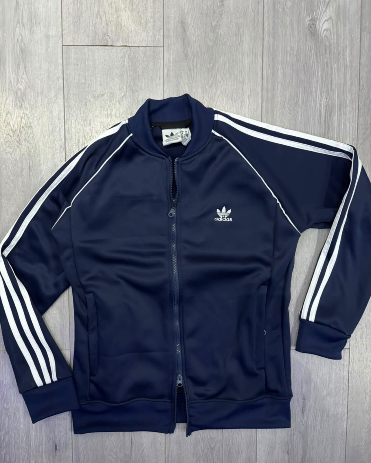 Campera Sst - Imagen 2