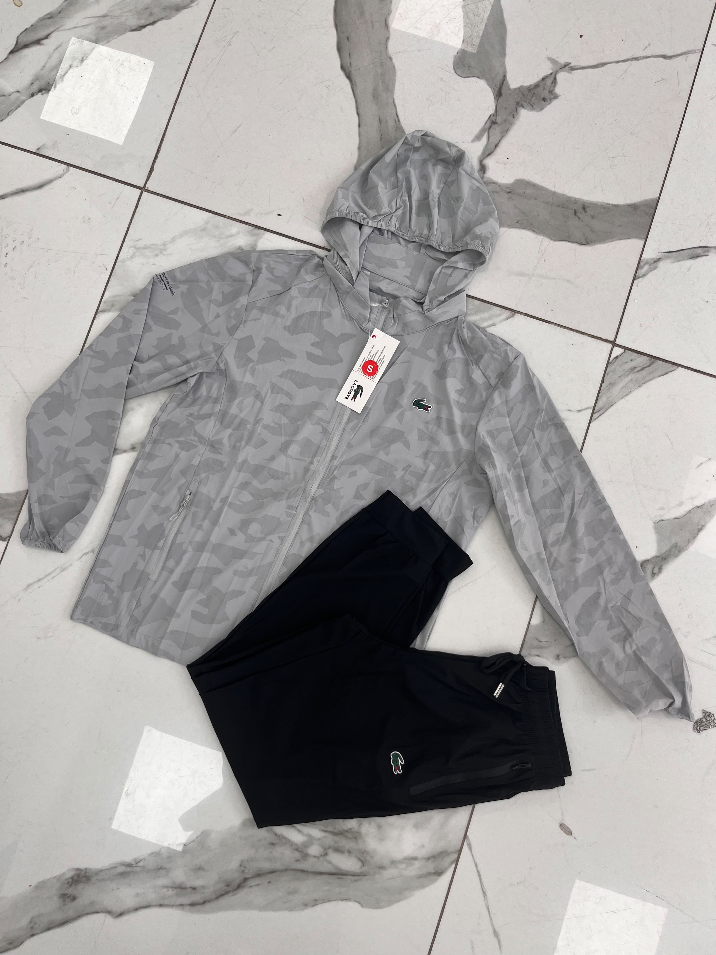 Conjunto Lacoste Bordado Calidad Premium Importado - 7efb048e-f3d1-44ac-9425-86c37c13ec33.jpeg