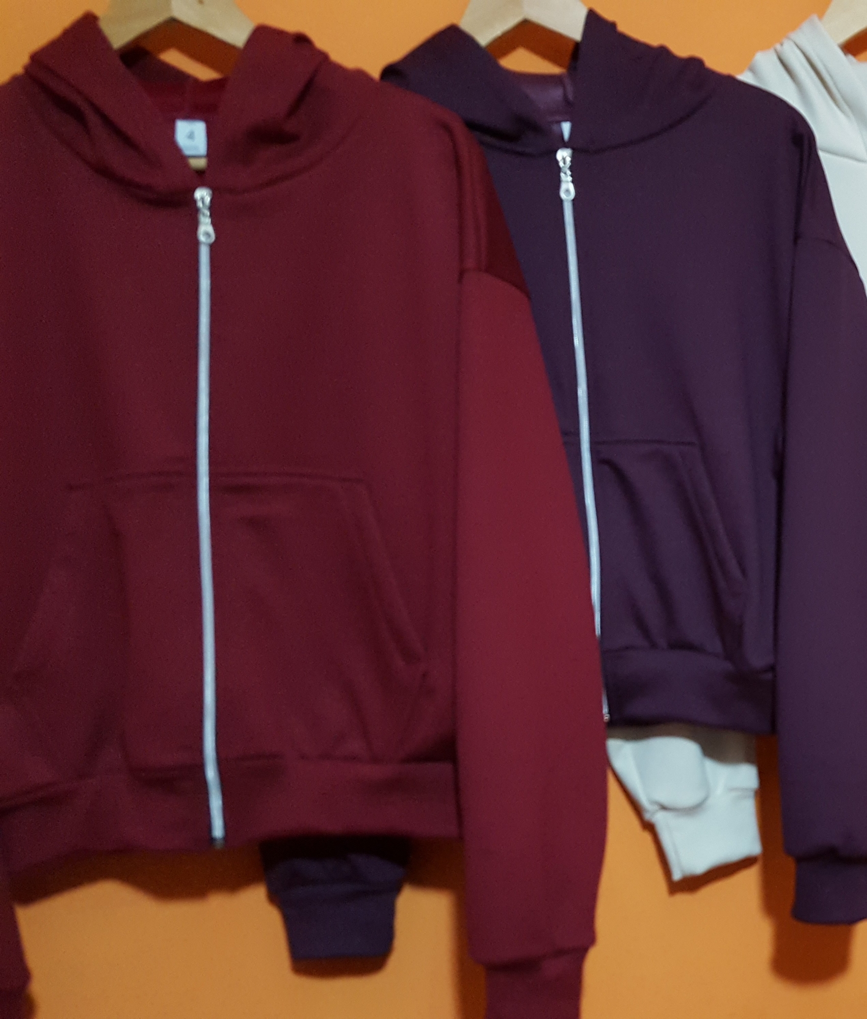 Campera Jersey con Plush - Imagen 3