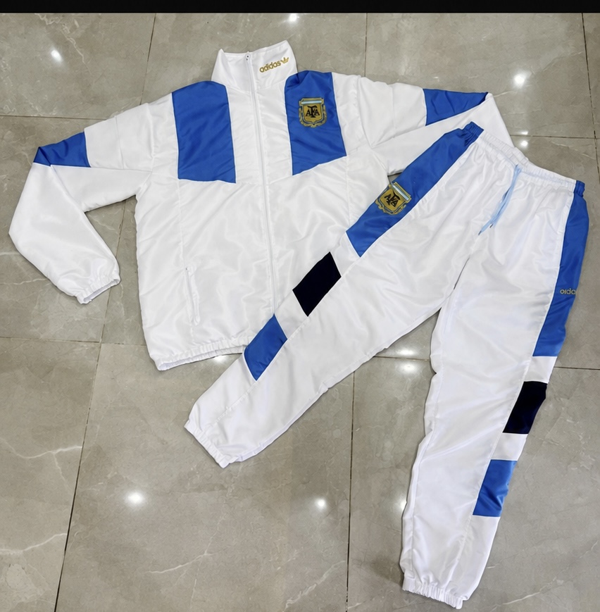 Conjunto Eqt Importado  Premium  Campera y Pantalón  Rompeviento Eqt - D1CFC26E-AF8F-4C45-AFD4-E0355ADB50F5.jpeg