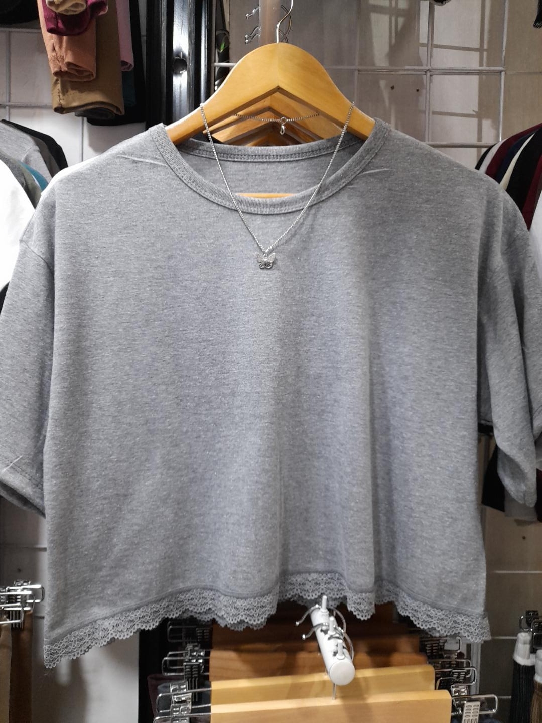 Remera con Encaje - Imagen 3