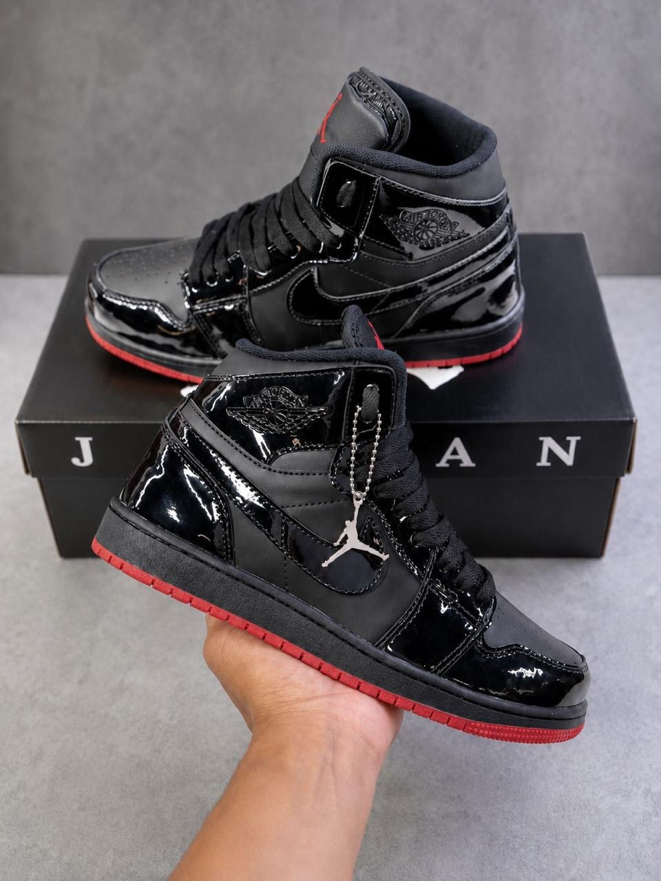 Zapatillas - 20d79327-ef57-4701-a764-e194b349417e.jpeg