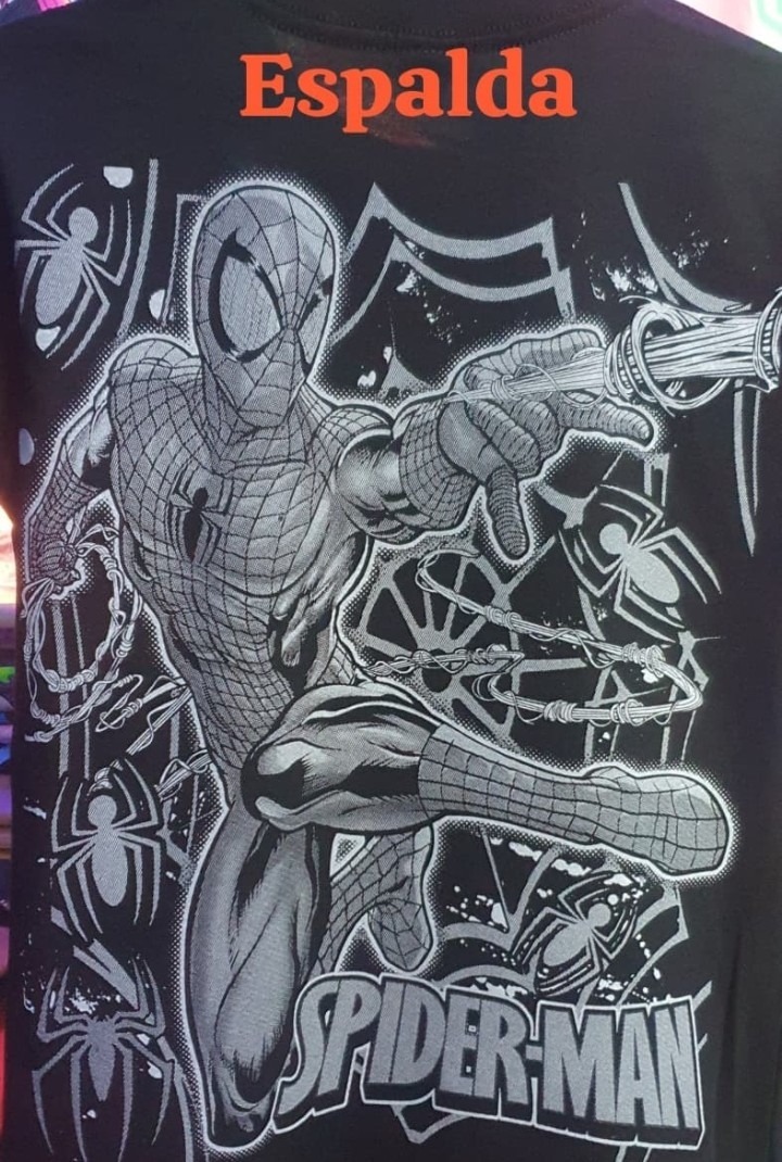 Spiderman Remeras Luminosas  Brillan en la Oscuridad - Imagen 2