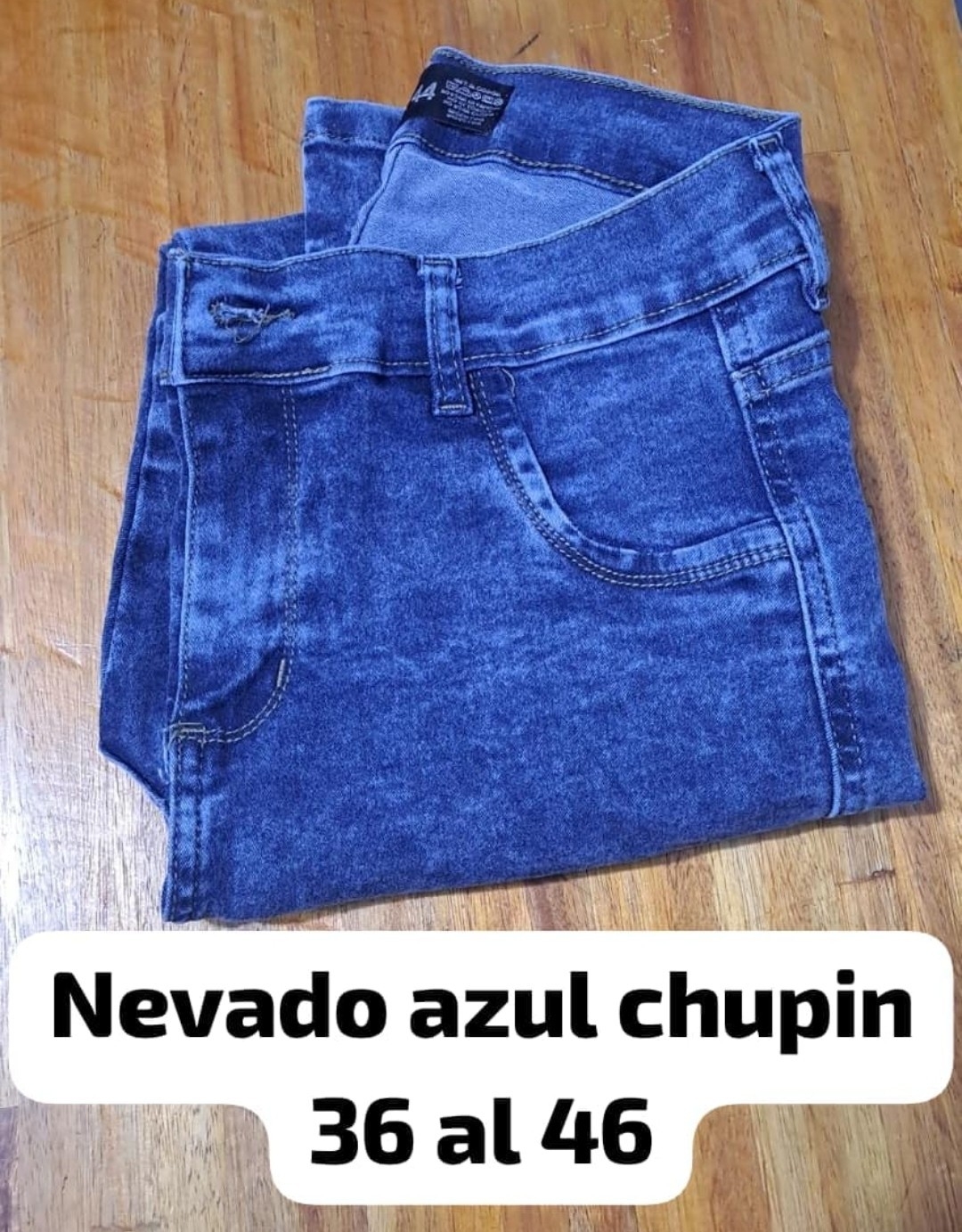 Chupin las Lok-s Solo Curvas - Imagen 2