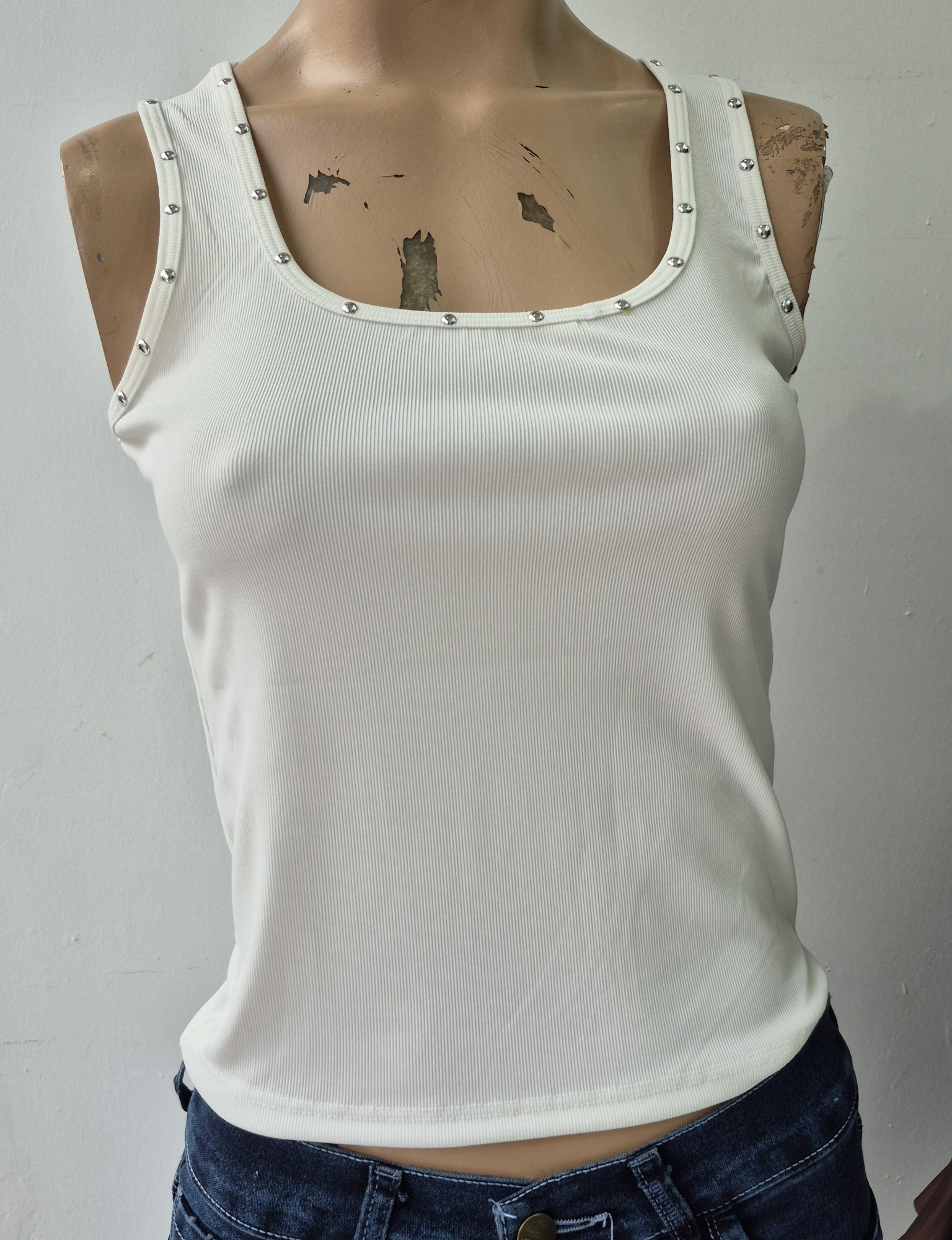 Musculosa con Tachas - Imagen 2