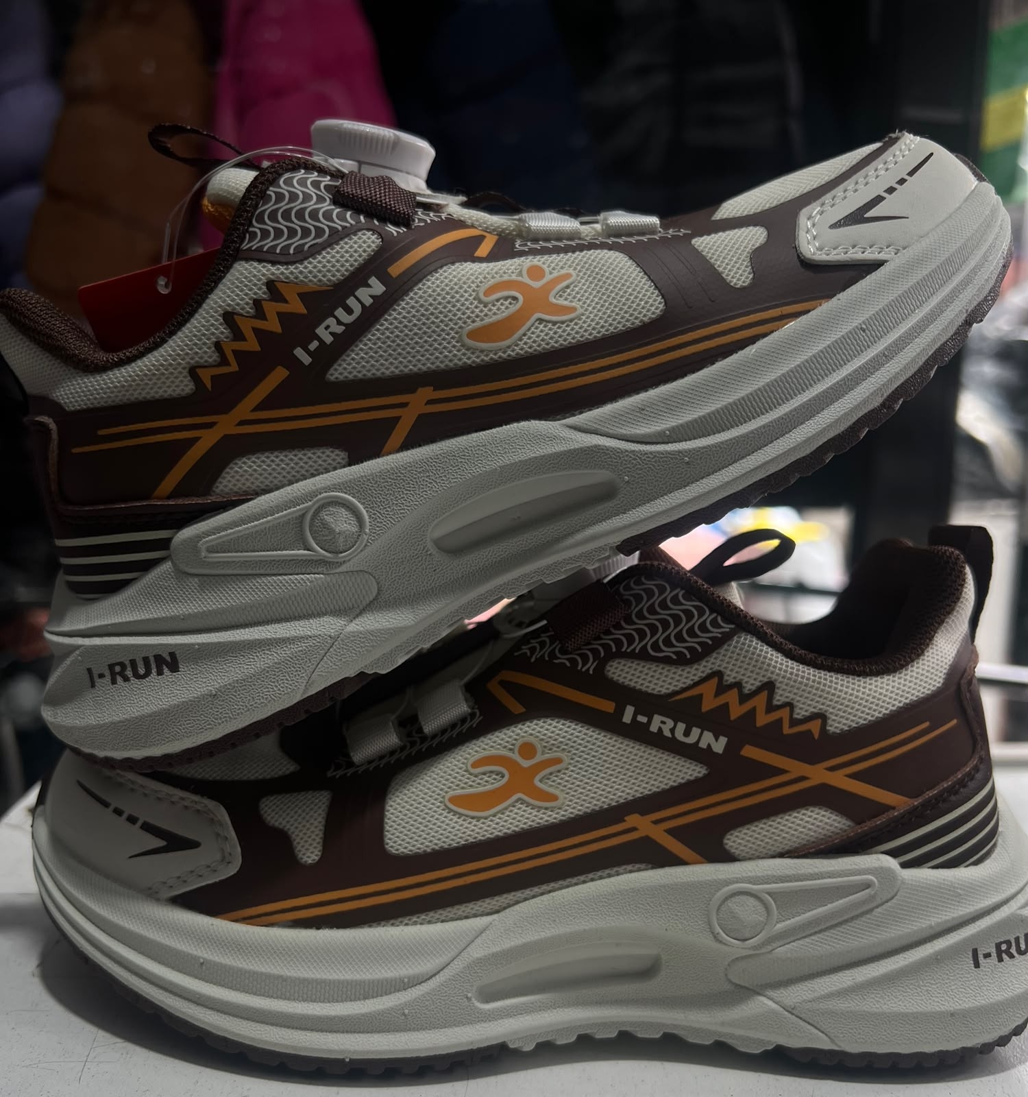 Zapatilla con Regulador - Imagen 2