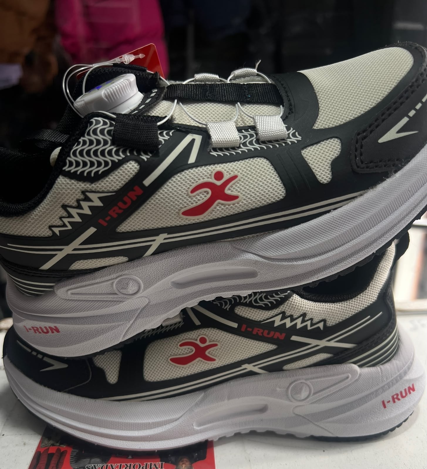 Zapatilla con Regulador - Imagen 3