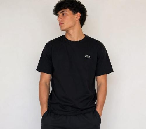 Remera Lacostebordado